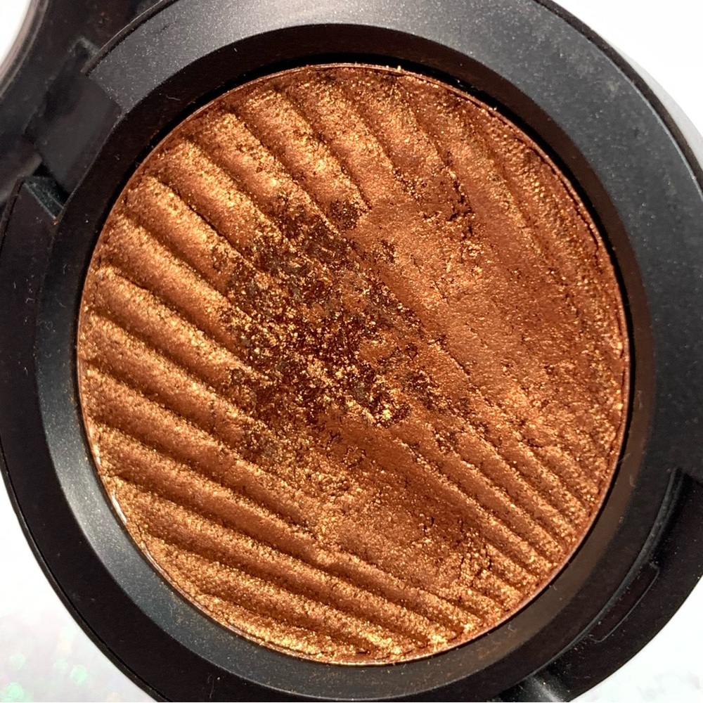 MAC Eyeshadow Gold Spice - Picture 4 of 6